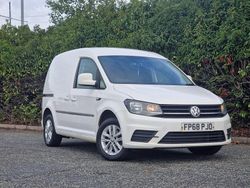 White Used 2018 VW Caddy Trendline MPV | £7,995 (Fair price)