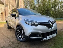 Silver/black Used 2016 Renault Captur Signature SUV | £4,694 (Fair price)