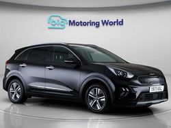 Black Used 2021 Kia Niro 3 SUV | £18,000 (Fair price)