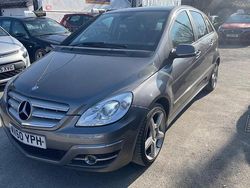 Grey Used 2010 Mercedes B180 SE MPV | £2,995 (Expensive)