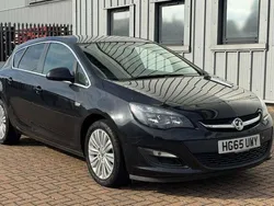Black Used 2015 Vauxhall Astra Excite Hatchback | £4,000 (Fair price)