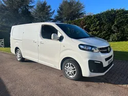 White Used 2021 Vauxhall Vivaro drive Van | £17,290 (A bit pricey)