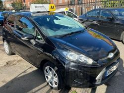 Black Used 2009 Ford Fiesta Style Hatchback | £2,395 (Fair price)