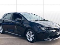 Black Used 2021 Toyota Corolla Hatchback | £15,100 (Fair price)