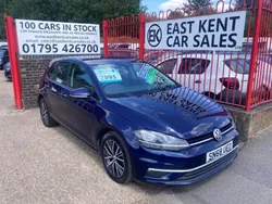 Blue Used 2018 VW Golf VII SE Hatchback | £7,500 (Good price)