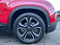 Red New 2024 Jeep Avenger EV Altitude SUV | £23,995 (Fair price)