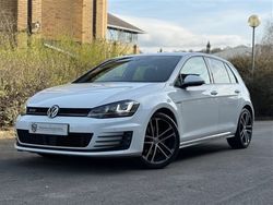 White Used 2017 VW Golf VII GTD Hatchback | £11,990 (Fair price)