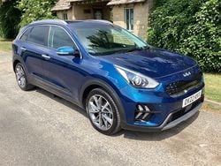 Blue Used 2022 Kia Niro 3 SUV | £18,799 (Fair price)