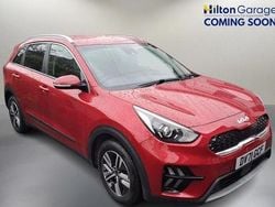 Red Used 2022 Kia Niro SUV | £13,600 (Good price)