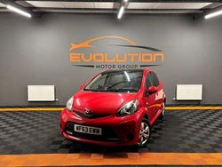Multicoloured Used 2013 Toyota Aygo Style Hatchback | £4,995 (Fair price)