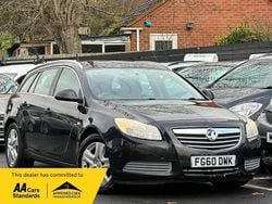 Black Used 2010 Vauxhall Insignia Estate | £2,499 (Fair price)