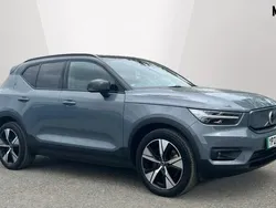 Grey Used 2022 Volvo XC40 Plus SUV | £24,650 (Good price)
