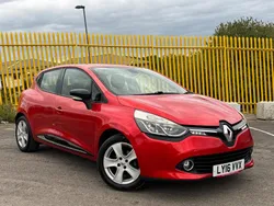 Red Used 2016 Renault Clio IV Dynamique Hatchback | £4,494 (Good price)