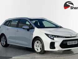 Platinum white pearl New 2025 Suzuki Swace Estate | £25,499 (Fair price)