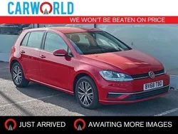 Red Used 2018 VW Golf VII SE Hatchback | £10,990 (Good price)