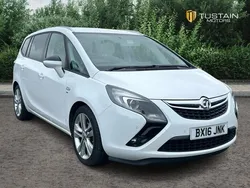 Olympic white Used 2016 Vauxhall Zafira SRi MPV | £7,499 (Expensive)