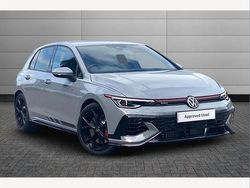 Moonstone grey Used 2025 VW Golf VIII GTI Clubsport Hatchback | £40,735 (Expensive)