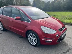 Red Used 2014 Ford S-MAX Titanium MPV | £4,495 (Good price)