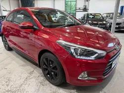 Red Used 2017 Hyundai i20 SE Coupe | £5,995 (Good price)