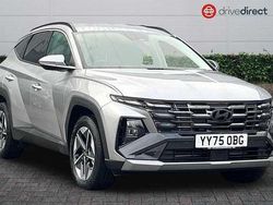 Metallic shimmering silver New 2025 Hyundai Tucson Premium SUV | £31,345