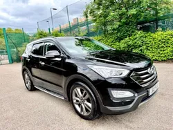 Black Used 2015 Hyundai Santa Fe Premium SE SUV | £7,589 (A bit pricey)