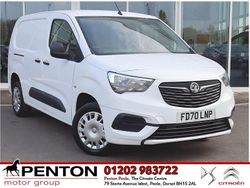 White Used 2020 Vauxhall Combo Sportive MPV | £7,790 (Fair price)