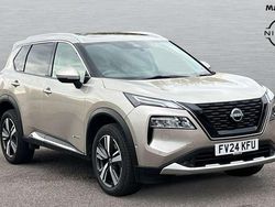 Metallic champagne silver Used 2024 Nissan X-Trail Tekna SUV | £29,453 (Fair price)