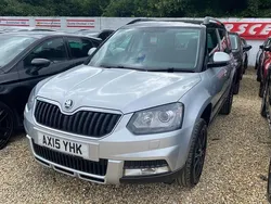 Silver Used 2015 Skoda Yeti SE SUV | £5,999 (Fair price)