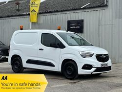 White Used 2020 Vauxhall Combo Sportive MPV | £6,990 (Good price)