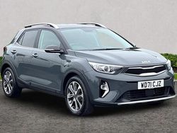 Grey Used 2022 Kia Stonic 4 SUV | £15,095 (Fair price)
