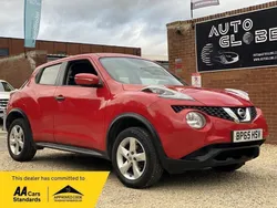 Red Used 2015 Nissan Juke Visia SUV | £4,490 (Good price)