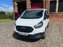 White Used 2020 Ford Transit Custom Van | £10,995 (Fair price)