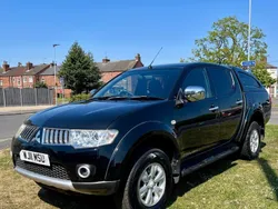Black Used 2011 Mitsubishi L200 Pickup | £5,450 (Fair price)