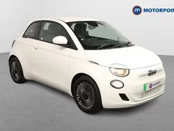 White Used 2023 Fiat 500e Icon Hatchback | £13,299 (Fair price)