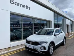 White Used 2022 VW T-Roc Life SUV | £19,790 (Fair price)