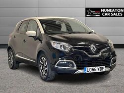 Black/cream Used 2016 Renault Captur Signature SUV | £11,600 (A bit pricey)
