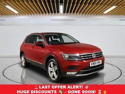 Red Used 2017 VW Tiguan SEL SUV | £10,699 (Fair price)