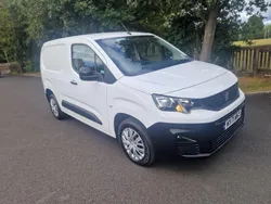White Used 2022 Peugeot Partner Premium MPV | £9,995 (Fair price)