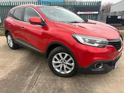 Red Used 2016 Renault Kadjar Dynamique SUV | £6,995 (Good price)