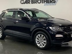Black Used 2019 VW T-Roc SE SUV | £11,995 (Fair price)