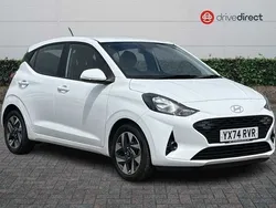 Special solid paint atlas white Used 2024 Hyundai i10 Advanced Hatchback | £12,500 (Fair price)