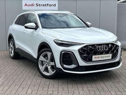 White New 2025 Audi Q5 S-Line SUV | £49,950