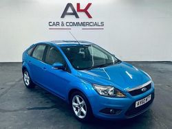 Blue Used 2011 Ford Focus Zetec Hatchback | £1,695 (Good price)