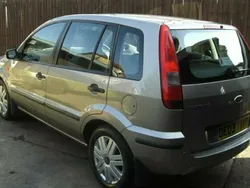 Used 2003 Ford Fusion Estate | £2,495 (Expensive)