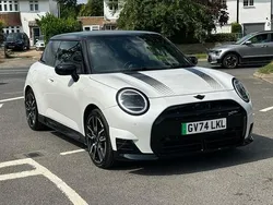 White Used 2024 Mini Cooper Hatch Hatchback | £28,792