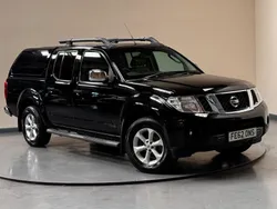 Black Used 2012 Nissan Navara Tekna Pickup | £6,000 (Fair price)