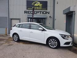 White Used 2018 Renault Mégane GrandTour Dynamique Estate | £4,495 (Good price)