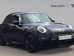 Black Used 2022 Mini Cooper Hatch Hatchback | £18,995 (Expensive)