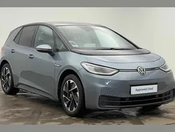 Ameleva blue metallic flat black Used 2021 VW ID.3 Pro Hatchback | £14,490 (Fair price)