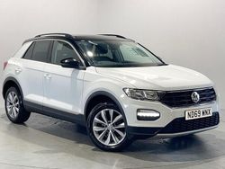 White Used 2020 VW T-Roc Design SUV | £12,999 (Fair price)